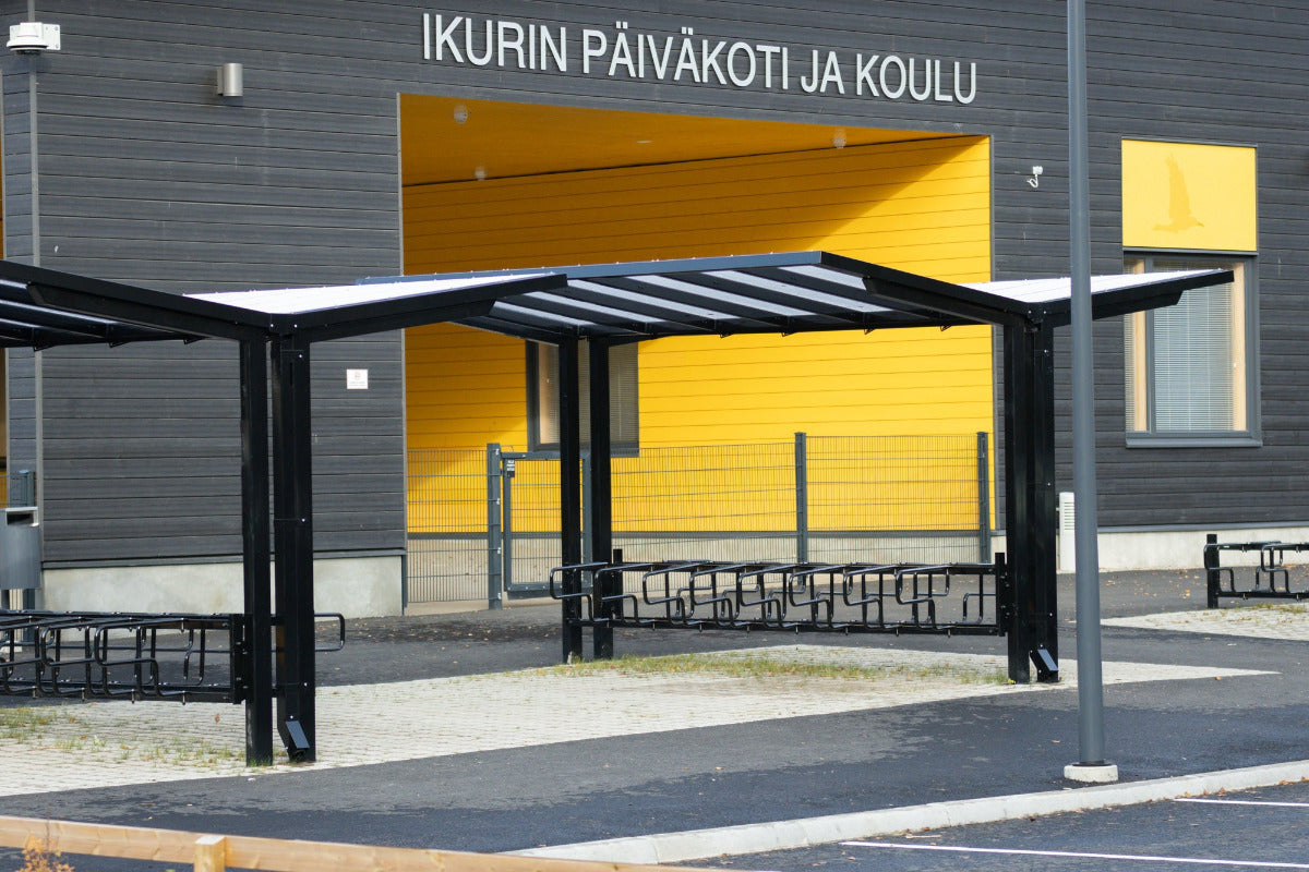 Ikurin päiväkodin ja koulun ViVa-pyöräkatos