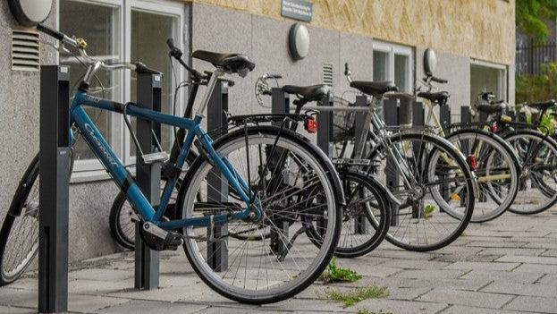 Fipo cykelpollare och väghiner allt i ett
