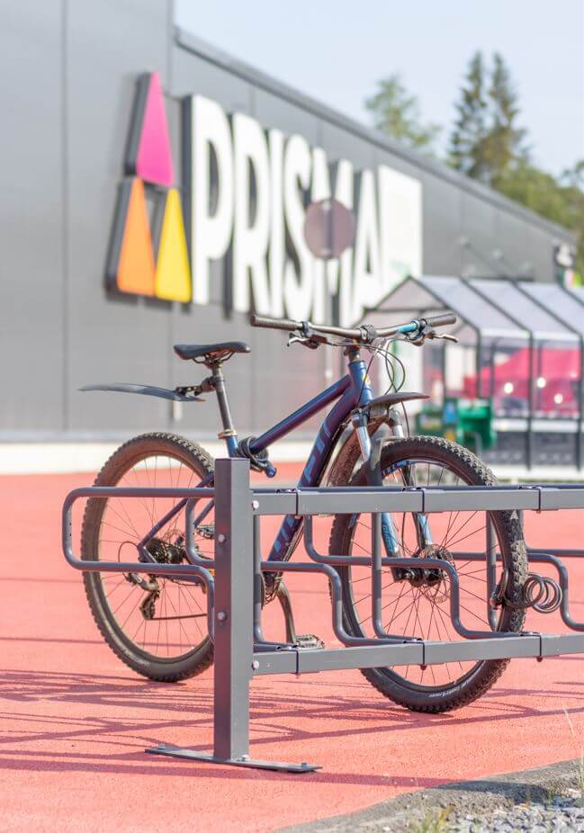 Pyöräteline CubiQ Standard 1 - puol 4pp, välitys 500 mm, pinta - asennus - Lehtovuori