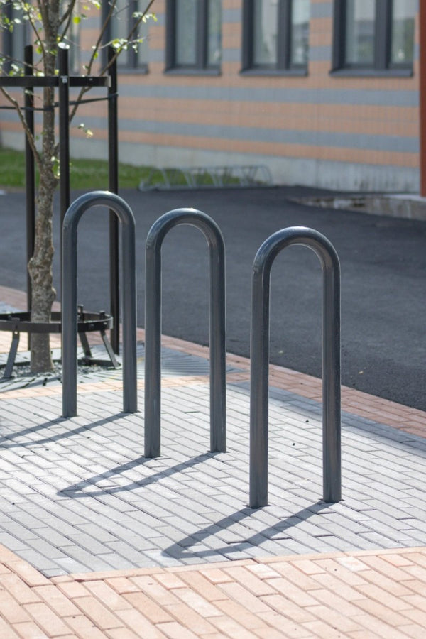 Cykelställ för ramlåsning U2, spm, L300xH900, för nedgjutning